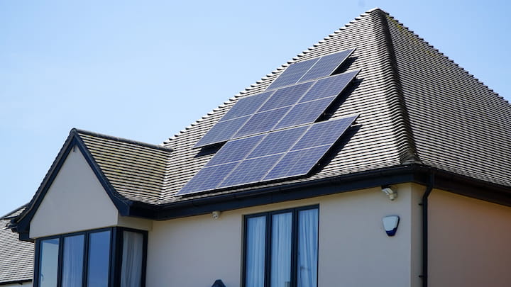 What are the Benefits of Energy-Efficient Roofing?