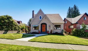 Warm lifestyle advantages when choosing a home near the city